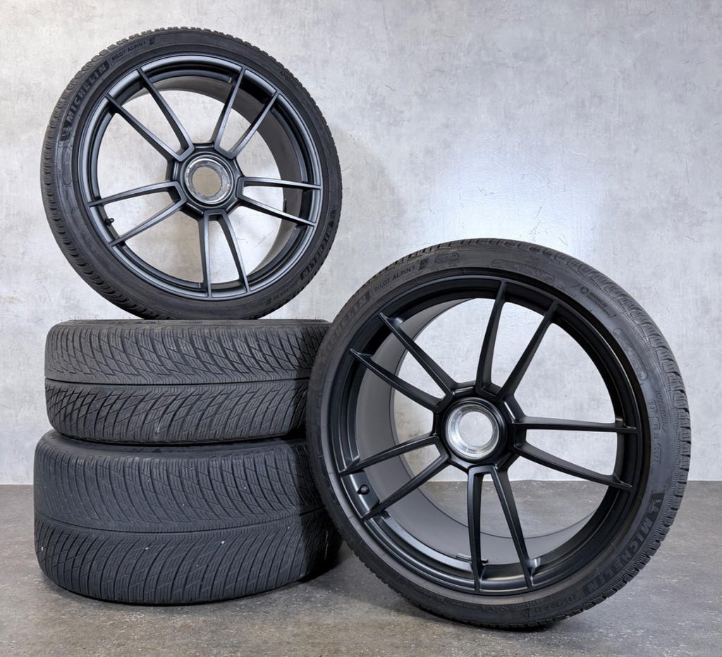 Winterräder Porsche 992.1 GTS Original 20+21 Zoll Zentralverschluß Felgen