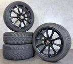 Porsche Boxster 982 Cayman 718 19 Zoll Felgen Winterräder Winterreifen schwarz