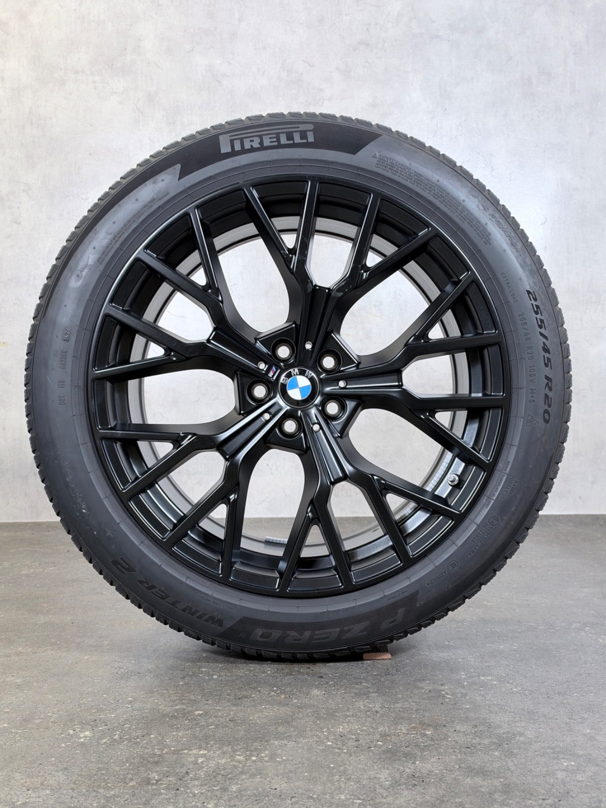 BMW X3 G45 7er G70 20 Zoll Felgen M911 Winterreifen Winterräder original