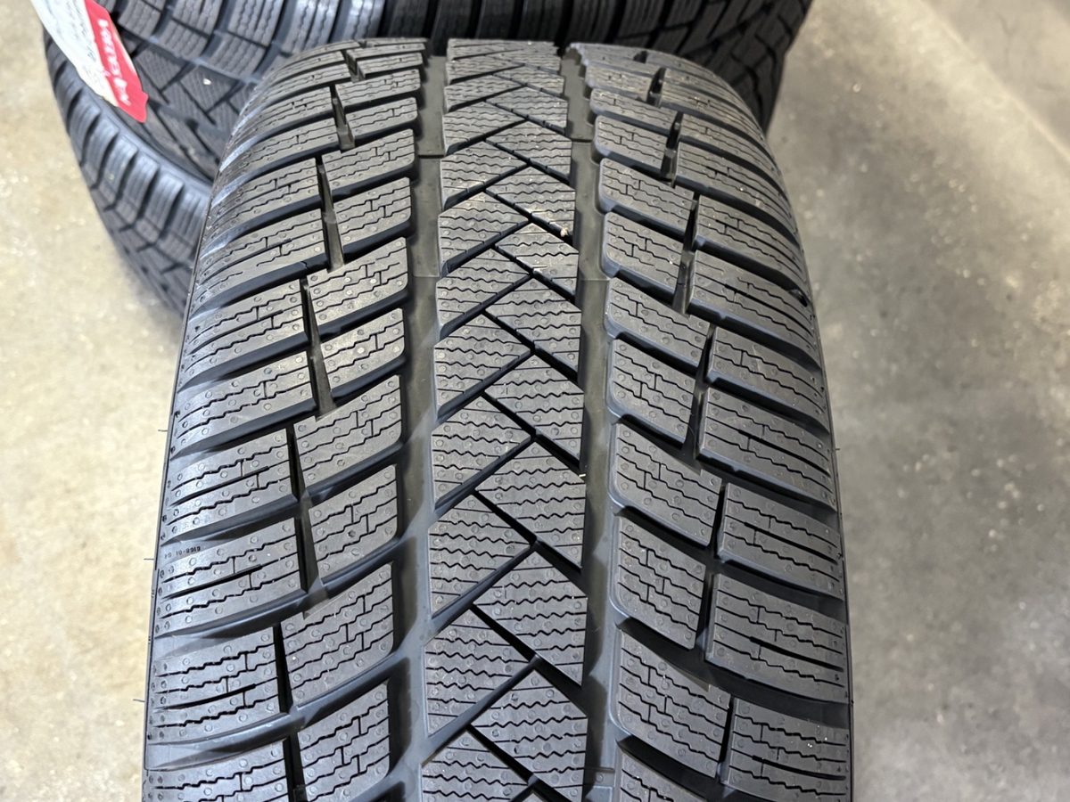 Original Audi A4 S4 8W B9 19 Zoll ROTOR Alu-Felgen Winterräder Winterreifen 8W0