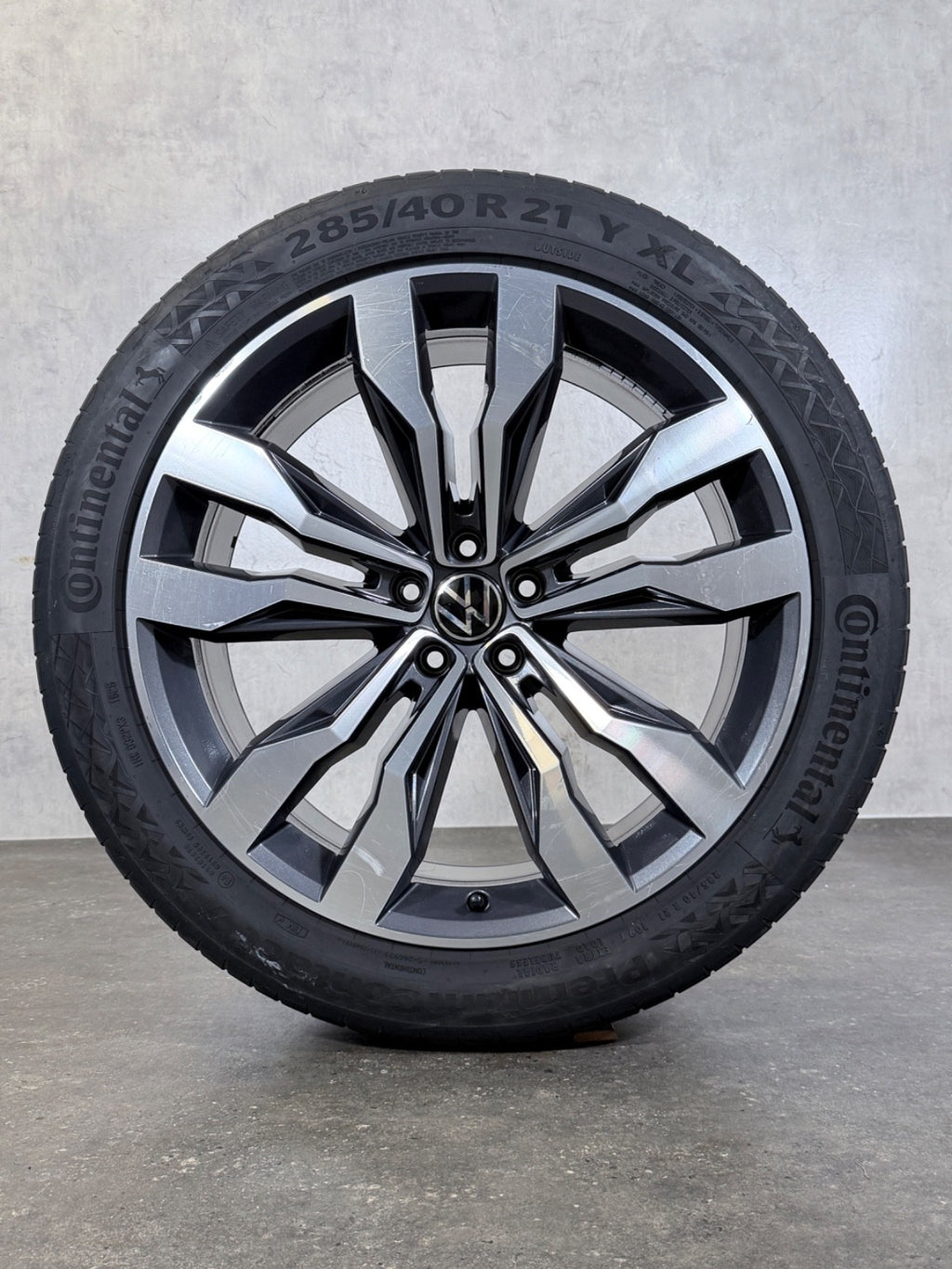 21 Zoll Sommerräder VW Touareg III CR7 R-Line original  Suzuka Felgen 760601025L