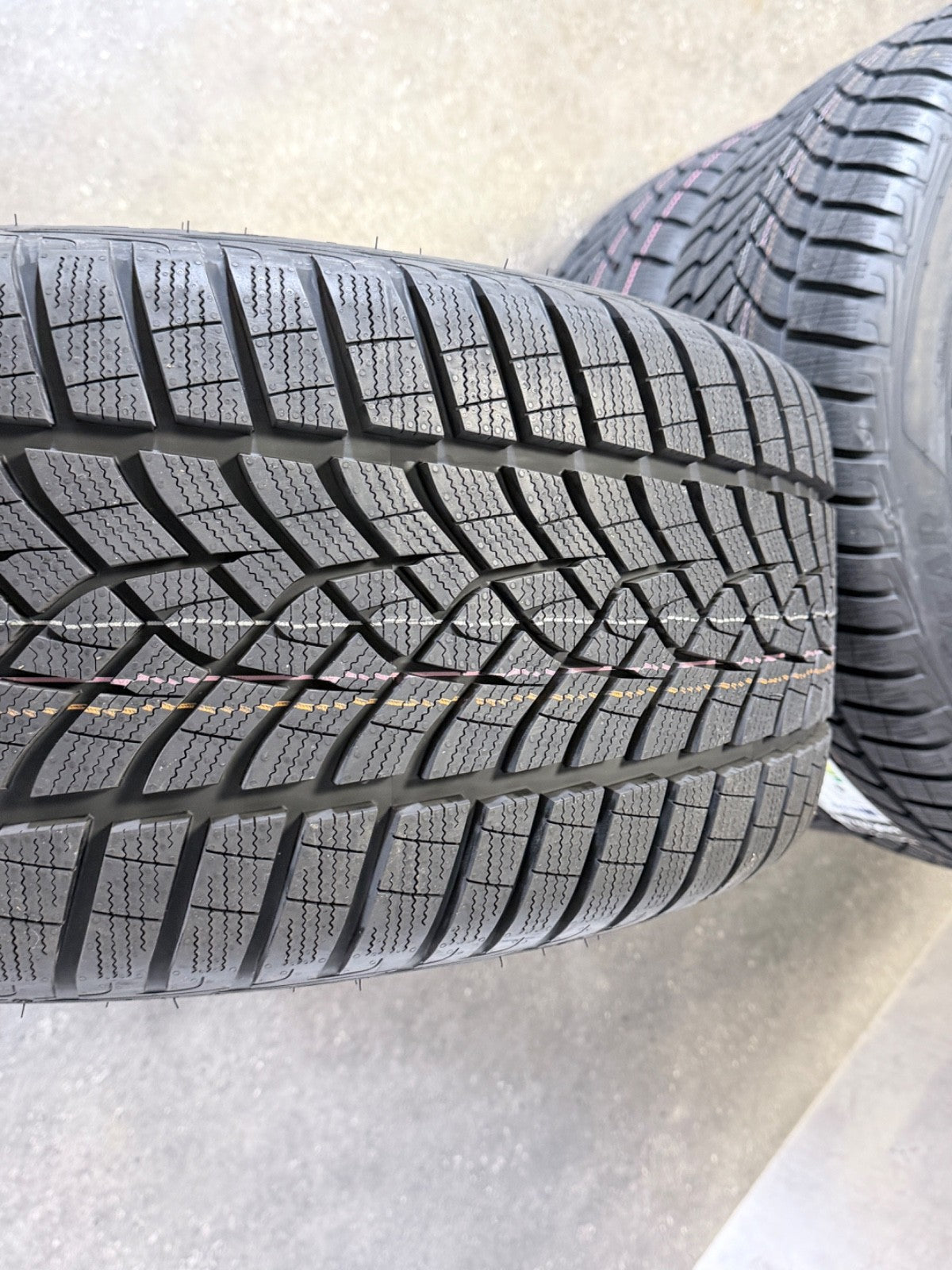 BMW X3M X4M Winterräder 21 Zoll F97 F98 Felgen Styling 765 M 8060041 8060042