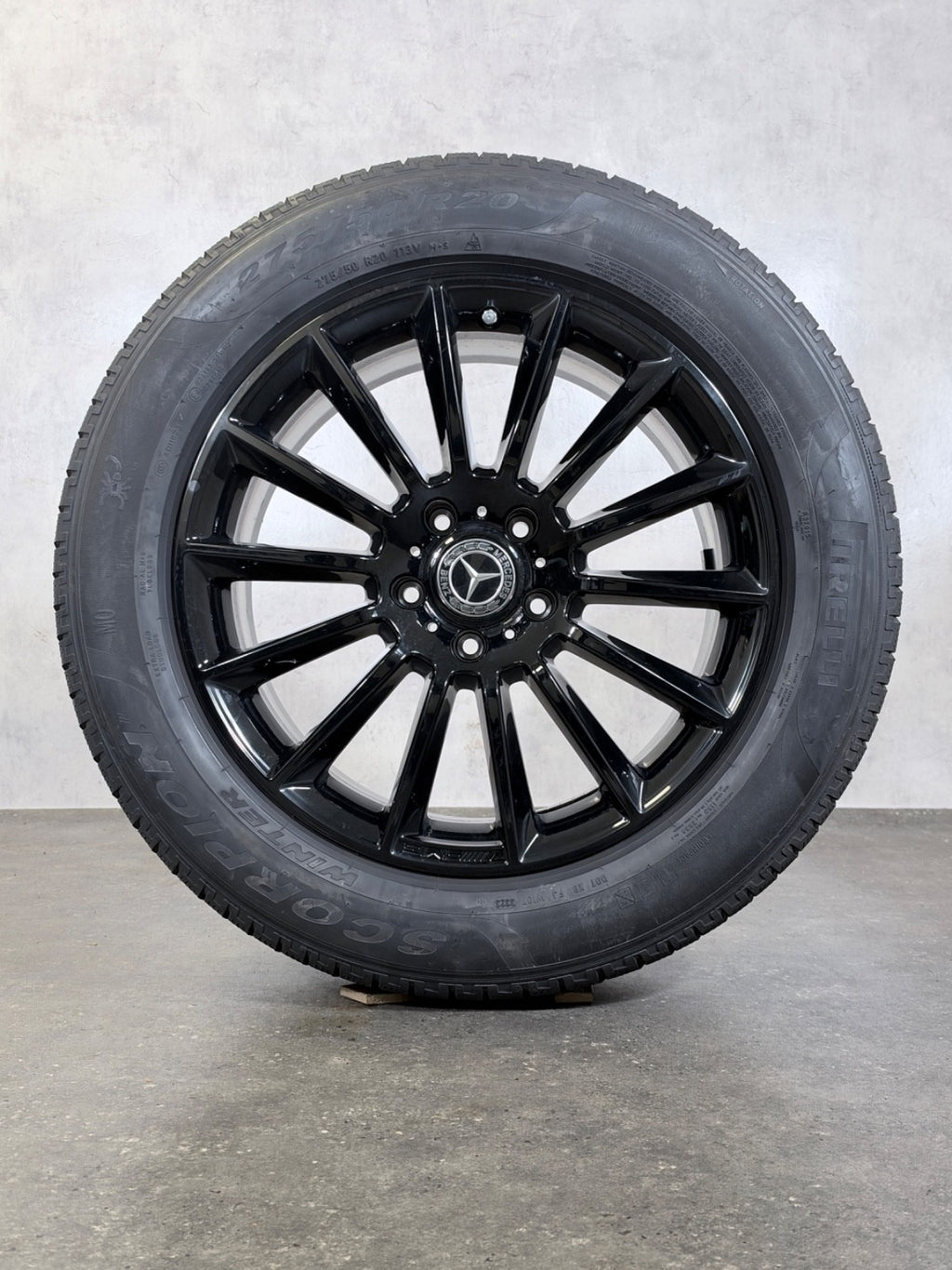 Original Mercedes AMG Winter 20 Zoll G-Klasse W463a A4634011700 Felgen W465 G500