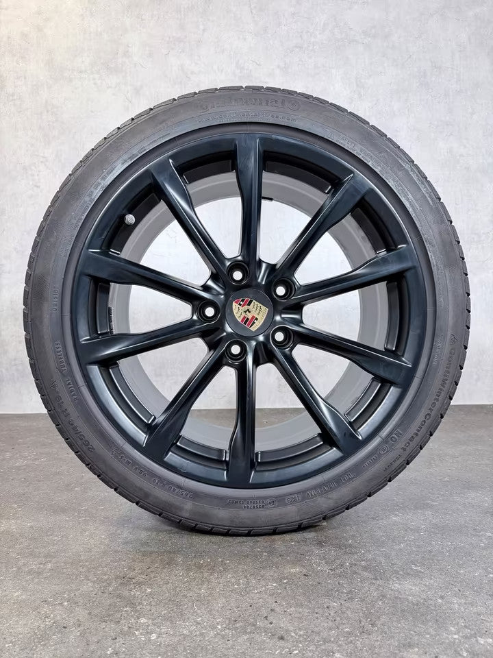 Porsche Boxster 982 Cayman 718 19 Zoll Felgen Winterräder Winterreifen schwarz