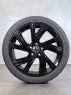 VW Golf 8 Sommerreifen Sommerräder 225 40 18 Zoll original Felgen Kompletträder