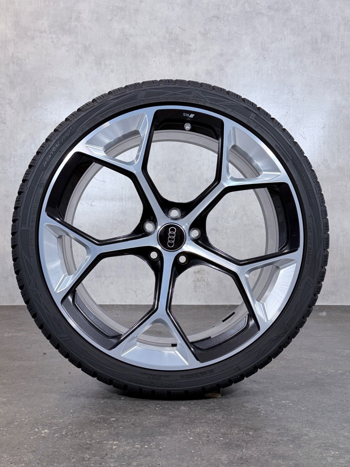 Audi RS4 RS5 Felgen 20 Zoll B9 8W F5 Winterräder 8W0601025GJ schwarz glanz