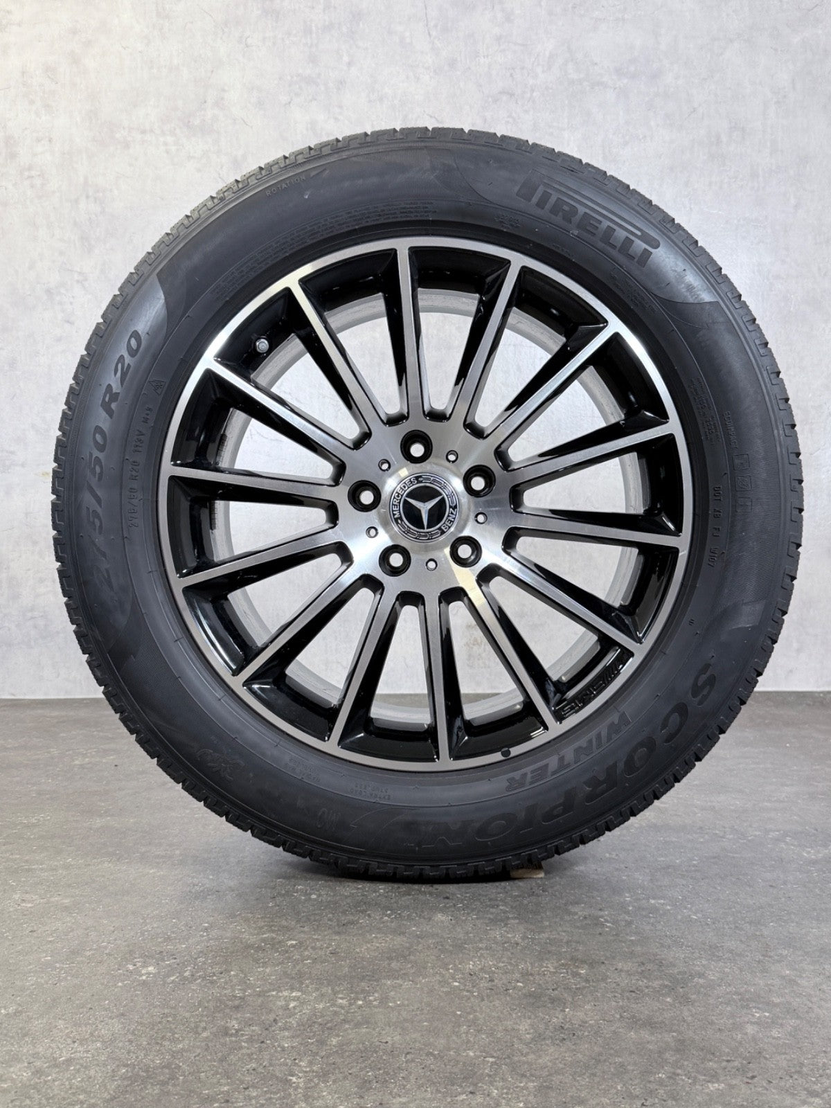 Original Mercedes AMG Winter 20 Zoll G-Klasse W463a A4634011700 Felgen W465 G500