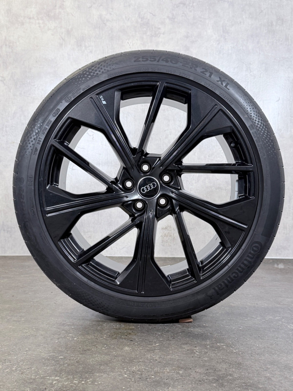 4x Audi Q5 SQ5 FY 21 Zoll Sommerräder Original Alu-Felgen 255/40R21 Reifen DOT23