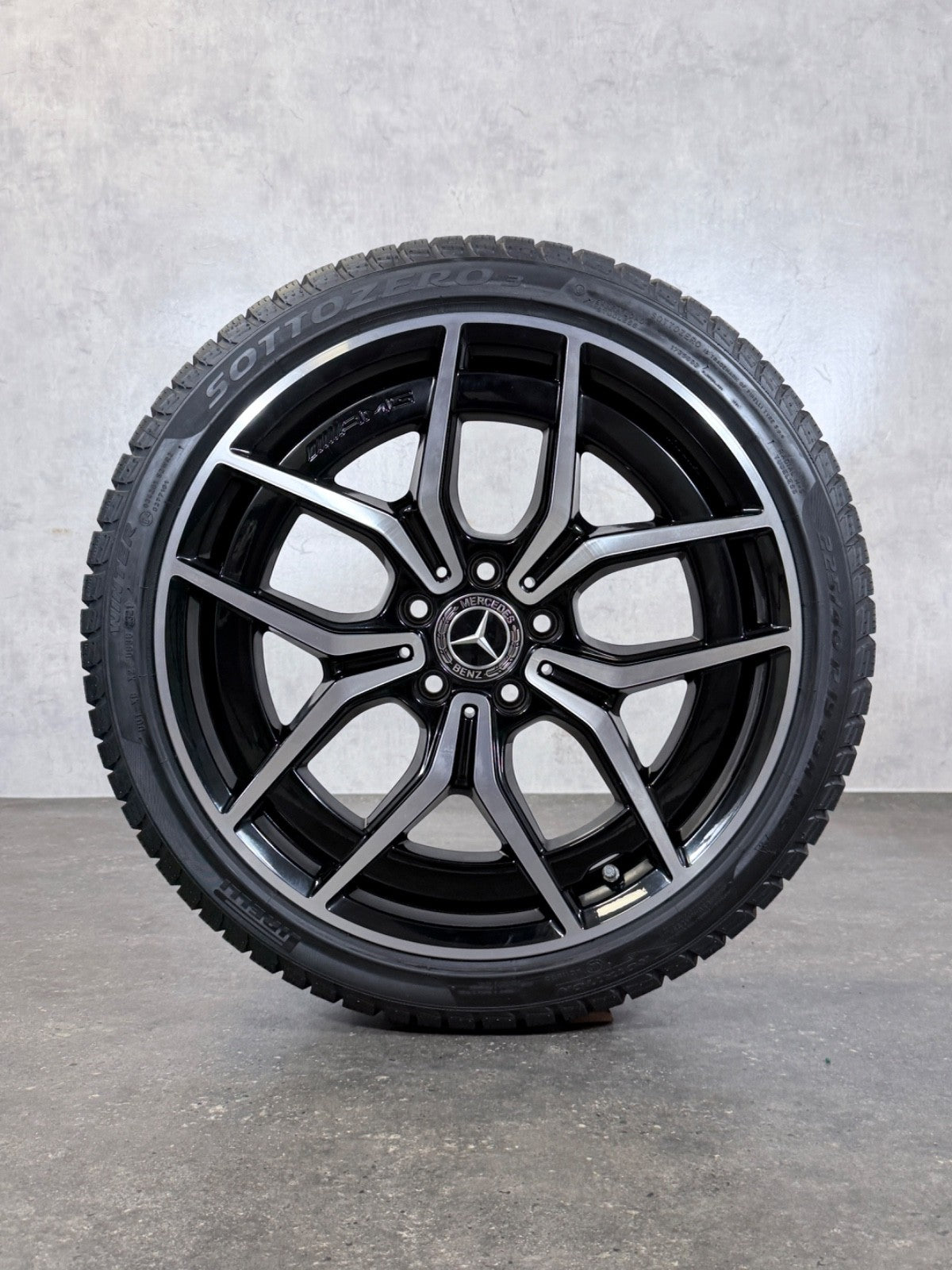 Mercedes C-Klasse W206 AMG Winterräder 19 Zoll W206 S206 Felgen A2064016700