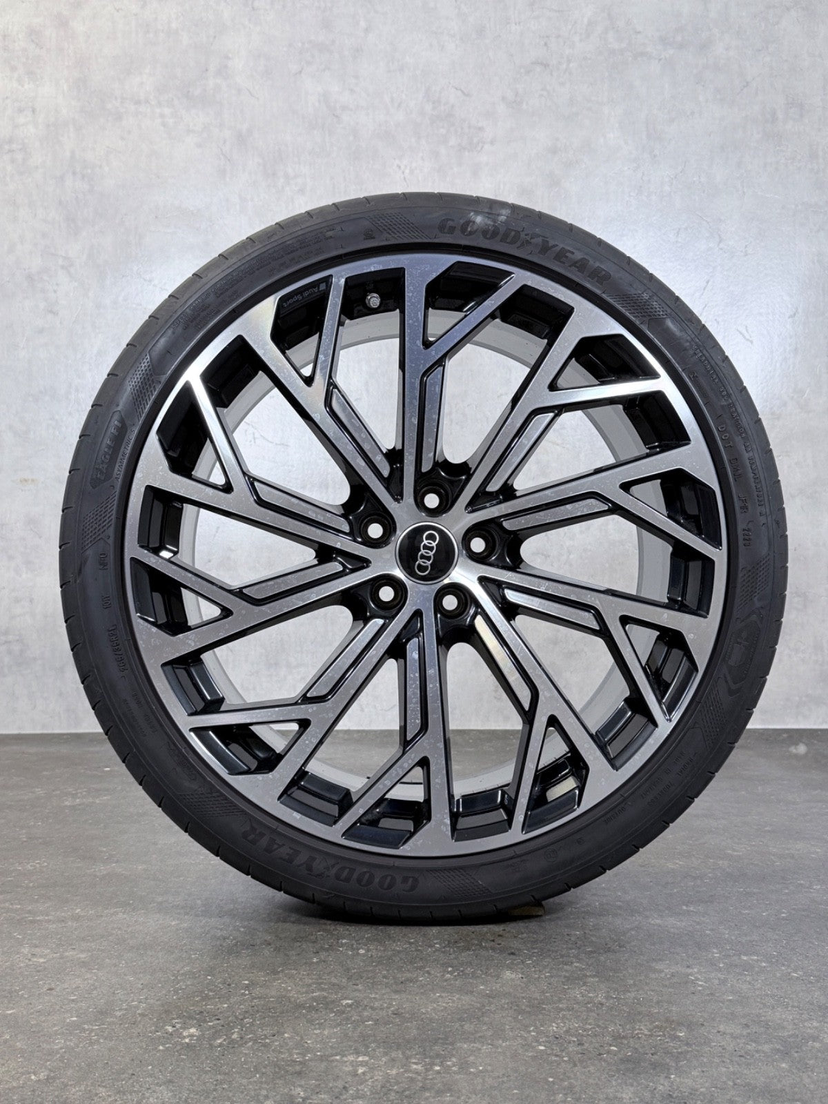 Audi A8 S8 Felgen 21 Zoll 4N D5 Sommerräder 4N0601025AF Evo Design schwarz