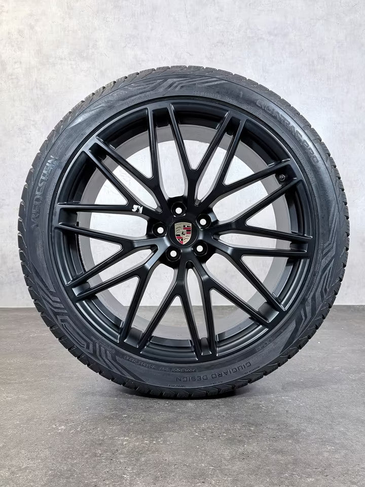 21 Zoll original Porsche Macan 3 III 95B 95B601025FC Alufelgen Allwetterreifen