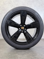 Porsche Macan III 95B 21 Zoll Felgen Sommerreifen Sommerräder original