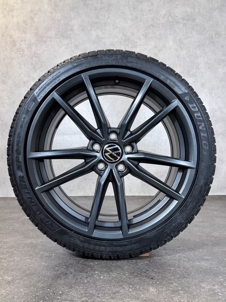 Original VW Passat 3G B8 19 Zoll Winterräder Pretoria Alufelgen Winterreifen