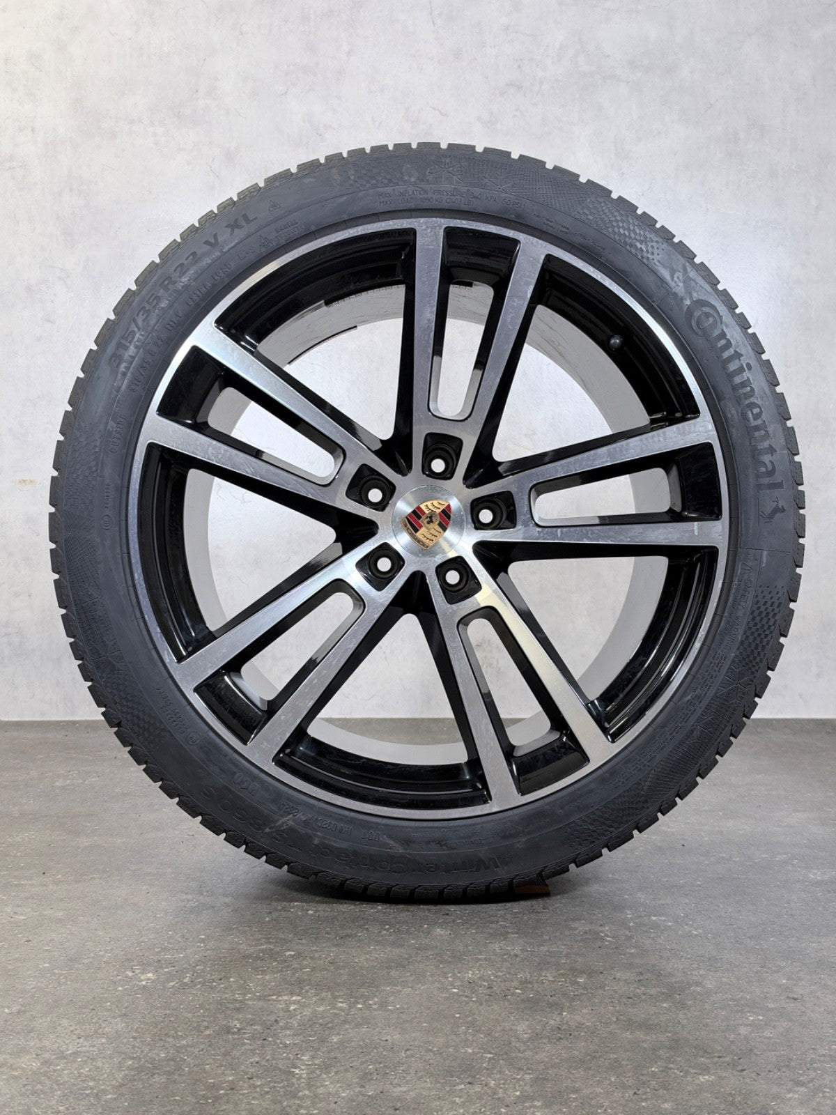 Porsche Cayenne Coupe E3 II 22 Zoll Sport Design Winter Continental 2024