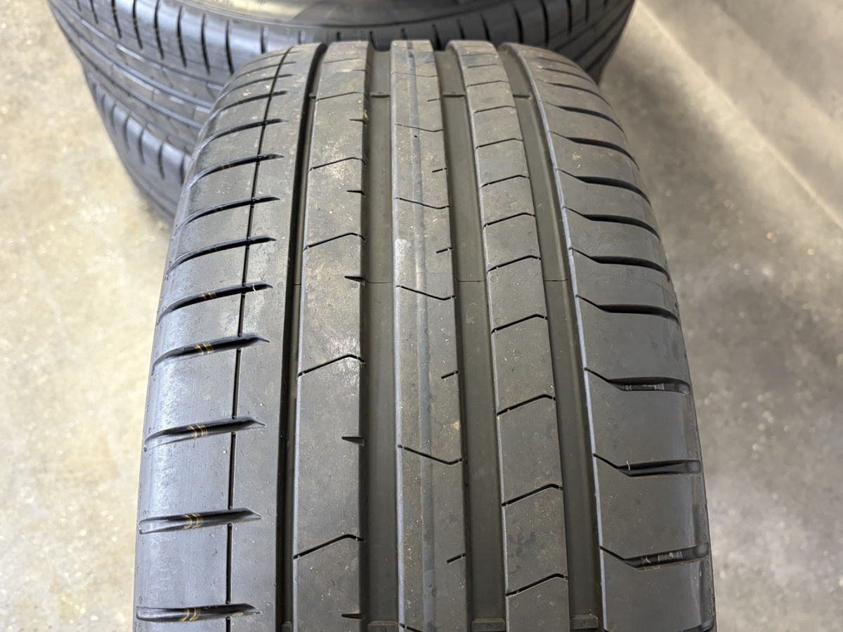 Audi Q5 SQ5 FY 21 Zoll Felgen Sommerreifen Sommerräder 80A601025BQ
