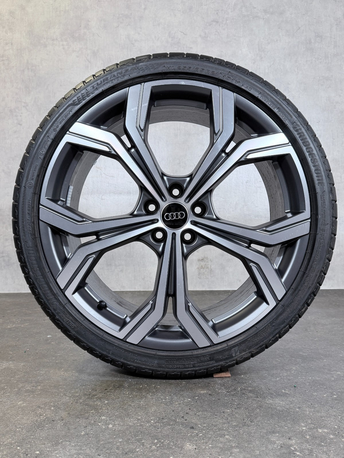 Original Audi 21 Zoll Felgen A6 S6 4K C8 Sommerreifen Sommerräder 4K0601025CA F2
