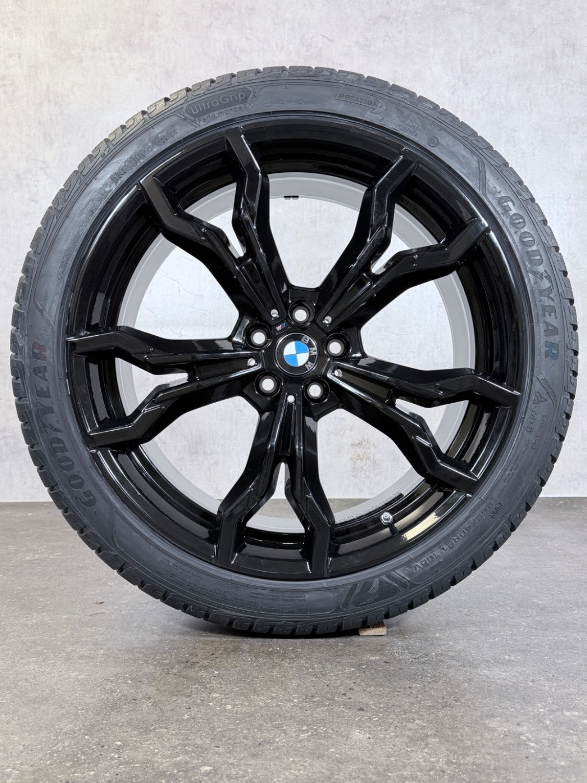 BMW X3M X4M Winterräder 21 Zoll F97 F98 Felgen Styling 765 M 8060041 8060042