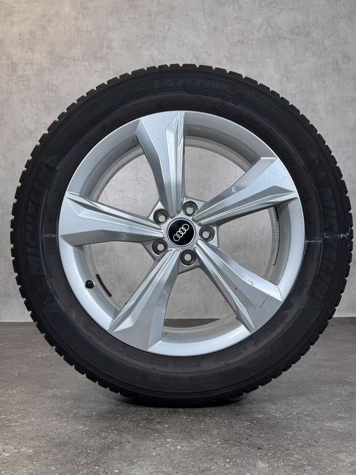 Audi Q5 FY 19 Zoll Felgen Alufelgen Winterräder Winterreifen 80A601025K