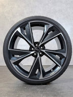 Audi RS6 C8 RS7 4K Struktur 22 Zoll Sommerräder Original Felgen Hankook