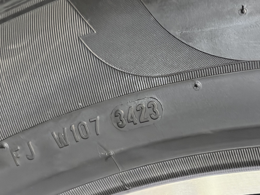 Original Mercedes AMG Winter 20 Zoll G-Klasse W463a A4634011700 Felgen W465 G500