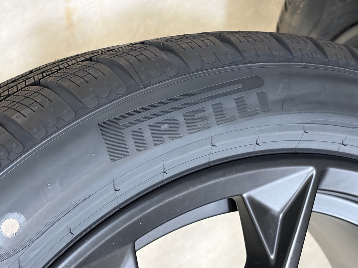 NEU BMW 19 Zoll Felgen 5er G60 G61 i5 Winterreifen M942 5A324F4 Perfpormance