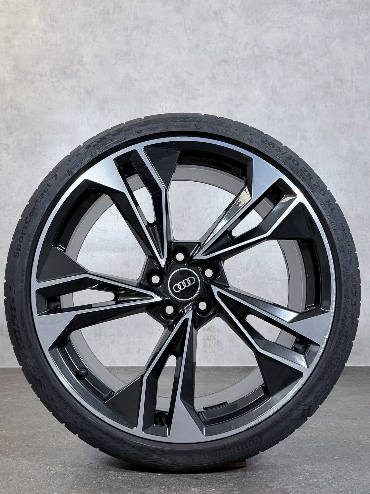 Original Audi A5 8W F5 B9 20 Zoll Polygon Alu-Felgen Sommerräder