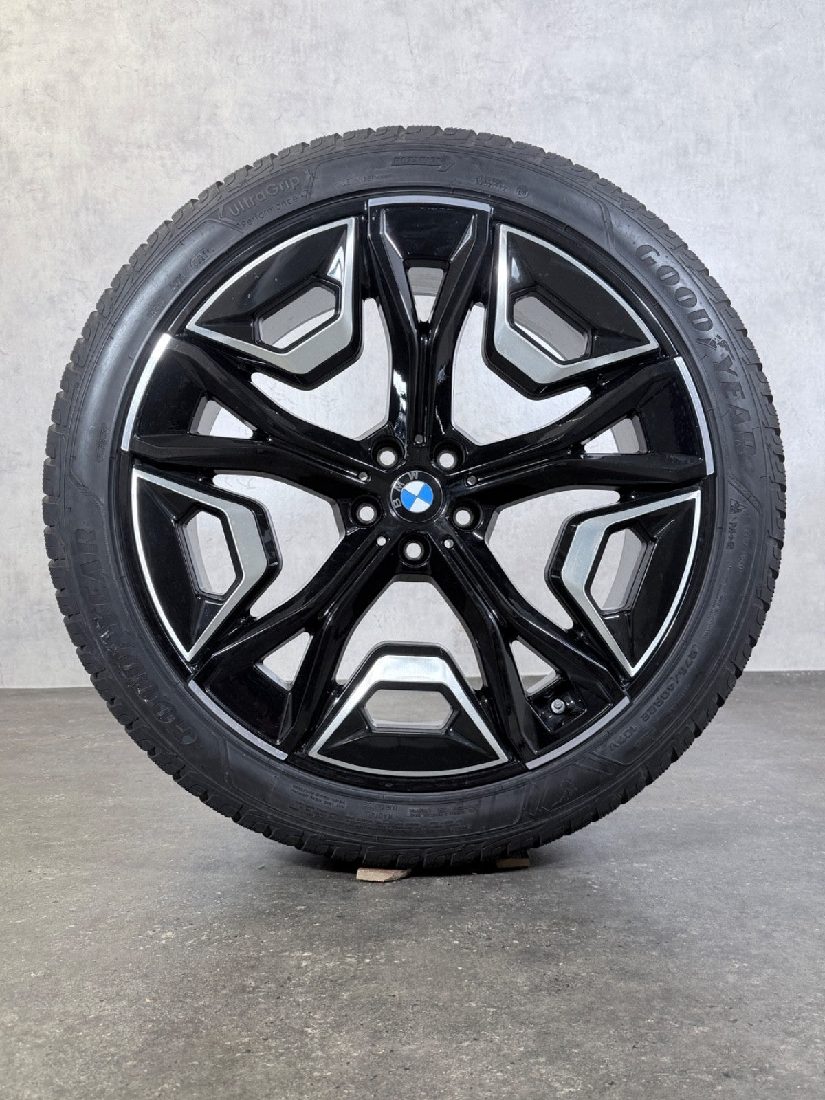 Original BMW iX 22 Zoll Felgen Winterräder i20 1021 5A02659 Winterreifen!