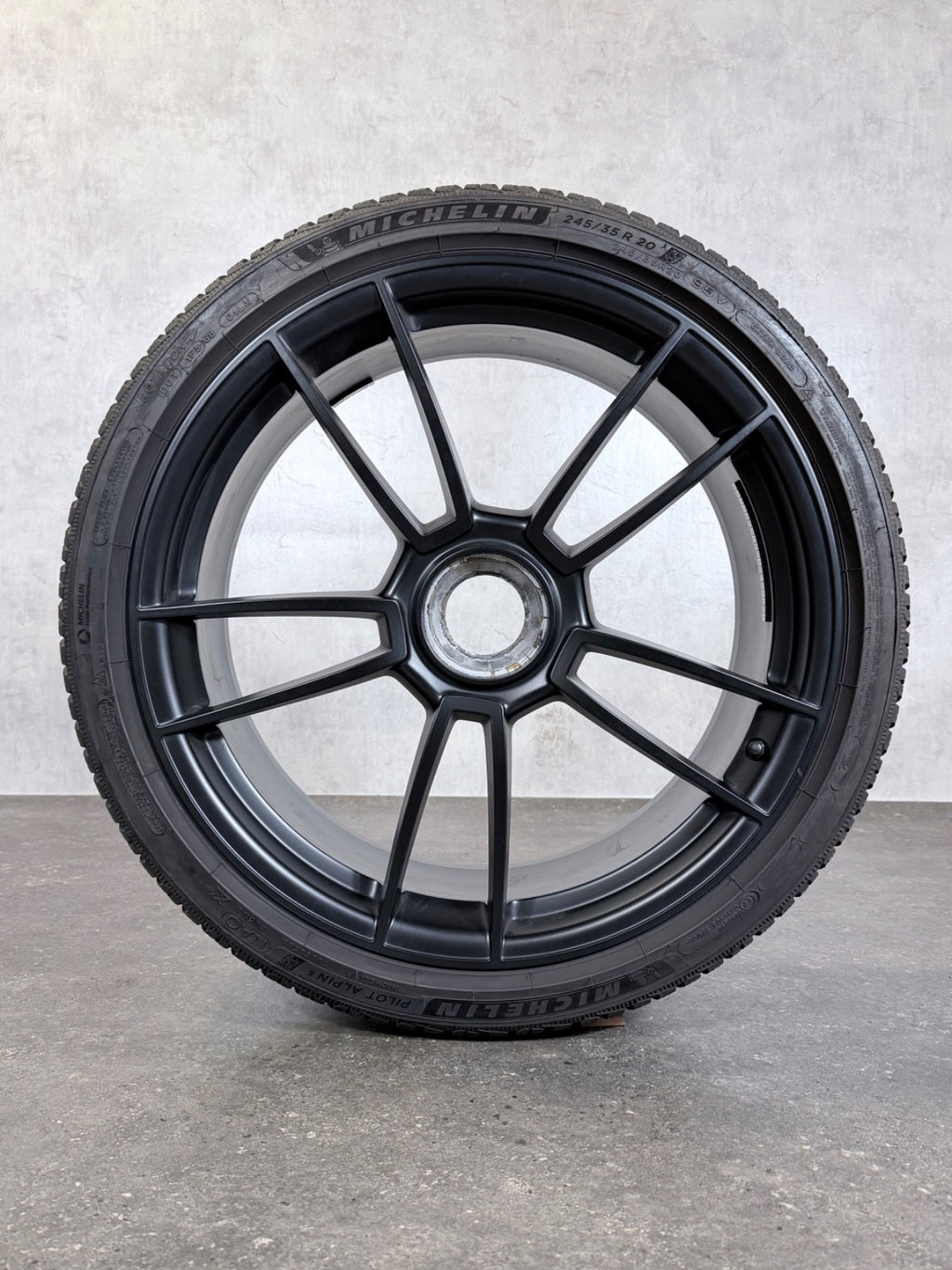 Winterräder Porsche 992.1 GTS Original 20+21 Zoll Zentralverschluß Felgen