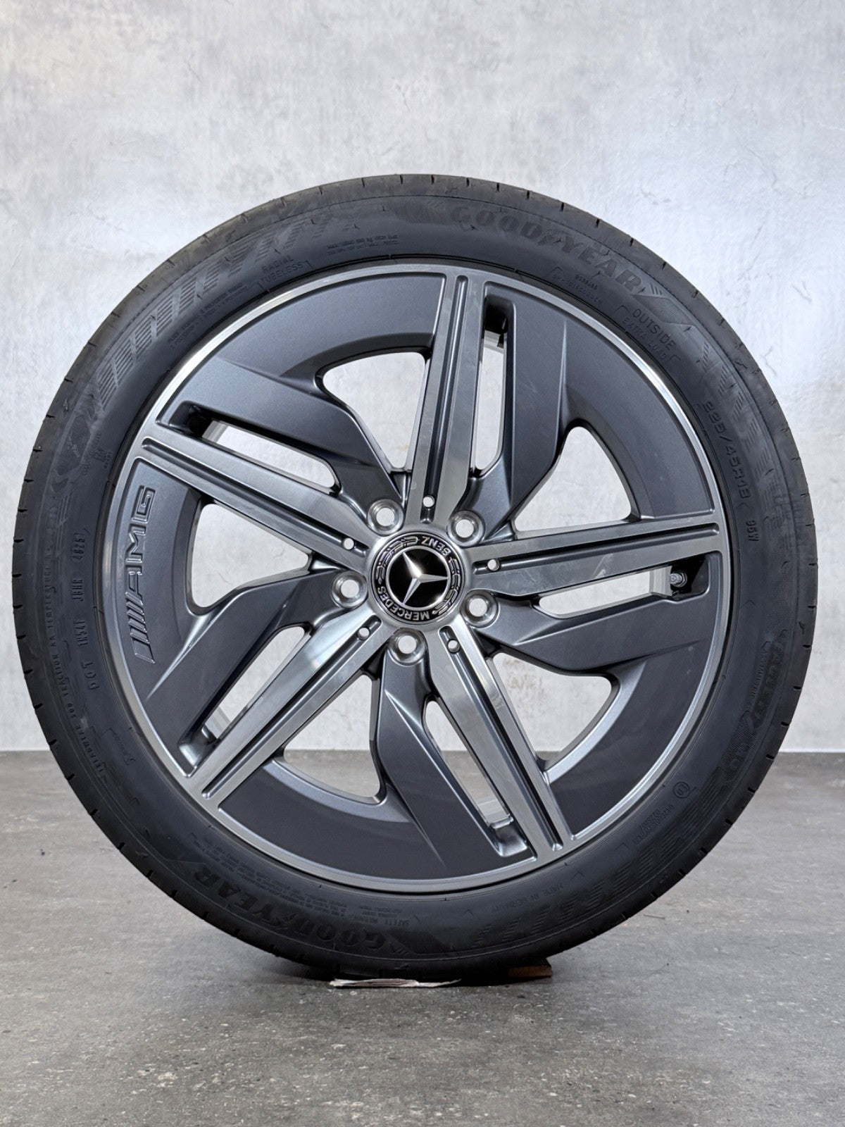 18 Zoll Original AMG Winterräder Mercedes CLA C174 A1744011200