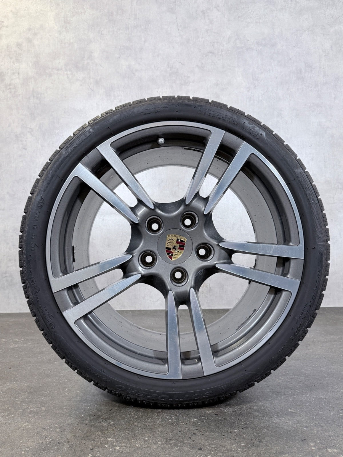 Porsche 911 Winterräder 19 Zoll 997 Turbo II Felgen 99736215702 99736216302