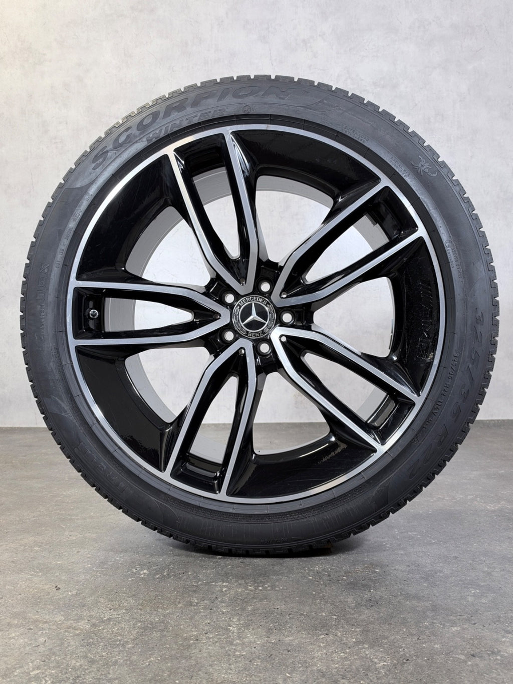 Mercedes GLE AMG Winterräder 22 Zoll C167 V167 Felgen A1674013600 A1674013700