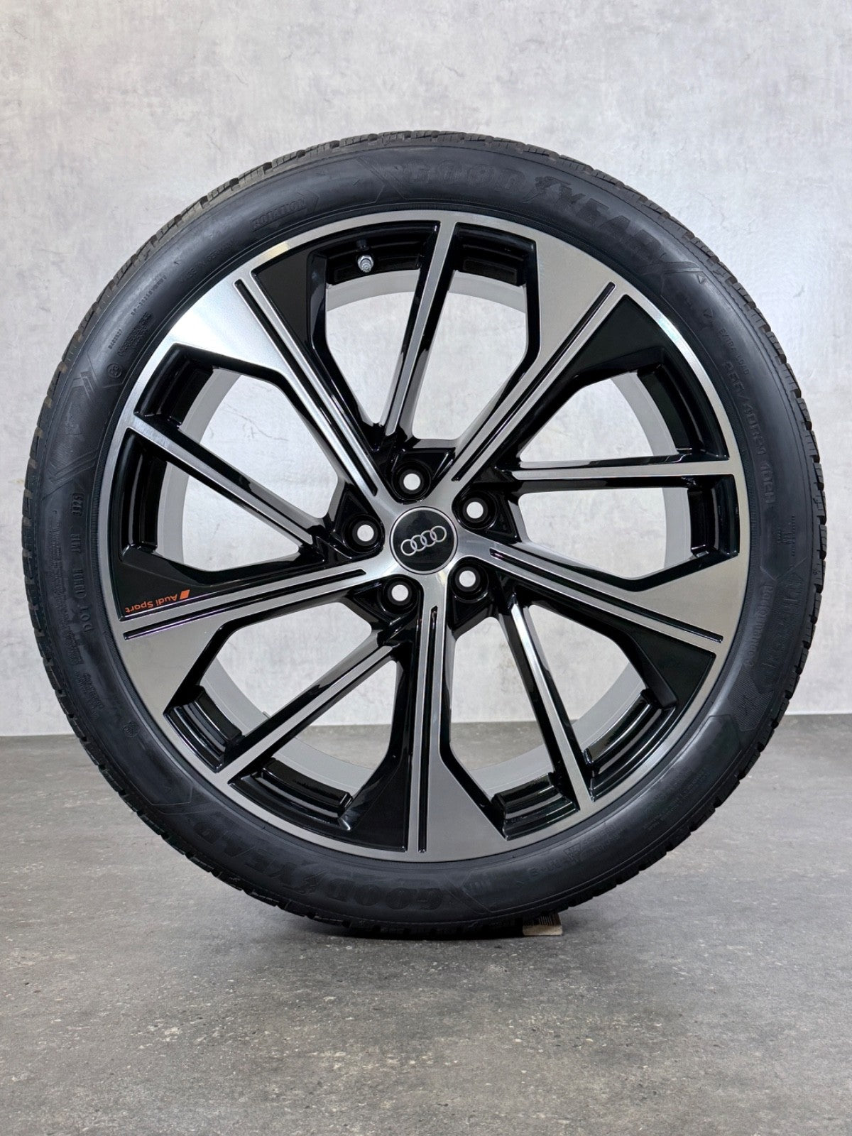 Audi Q5 SQ5 Winterräder 21 Zoll FY GU Felgen 80A601025BQ schwarz original