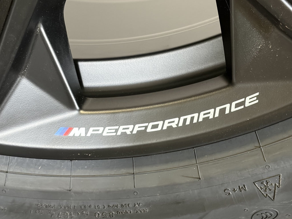 NEU BMW 19 Zoll Felgen 5er G60 G61 i5 Winterreifen M942 5A324F4 Perfpormance