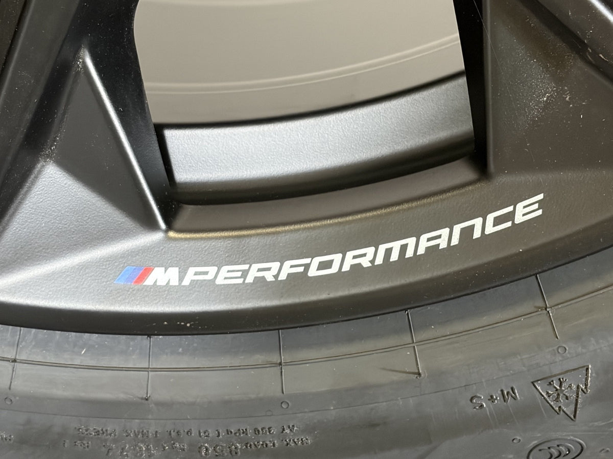 NEU BMW 19 Zoll Felgen 5er G60 G61 i5 Winterreifen M942 5A324F4 Perfpormance