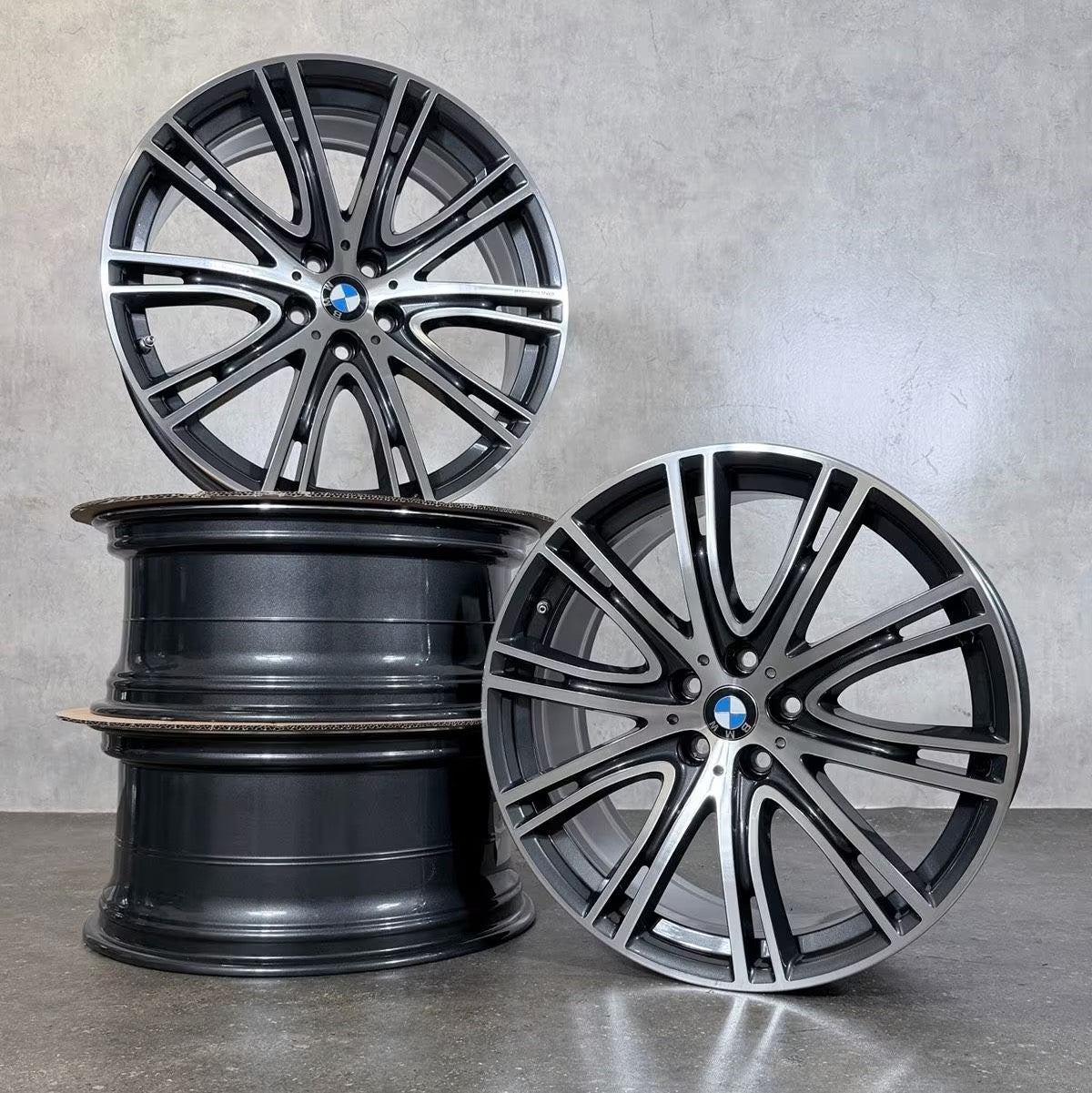 *Neu* 4 Original BMW 5er G30 G31 Individual 759i Felgen 20 Zoll 8053501-02 Black