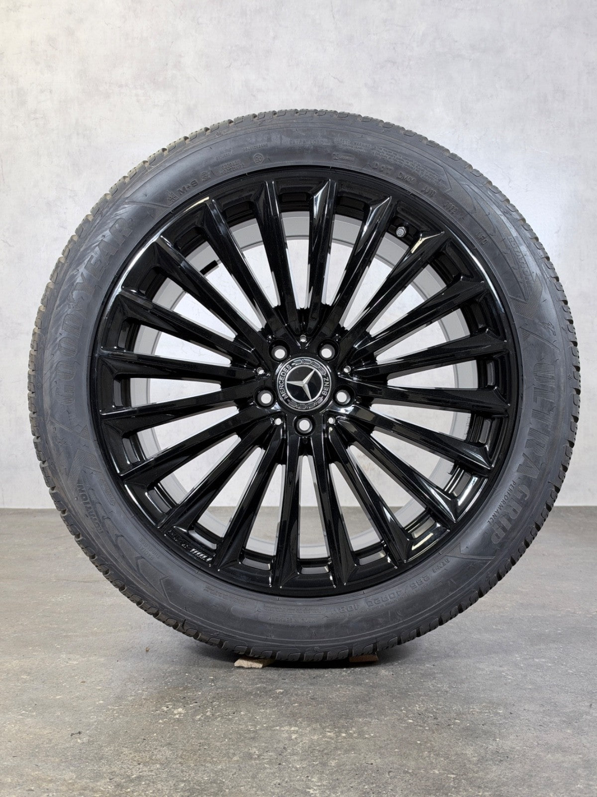20 Zoll Winterräder original Mercedes GLC X254 C254 AMG A2544010800 A2544010900