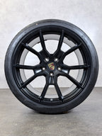 Porsche Taycan 9J1 21" GTS RS Spyder Design Felgen & Goodyear NF1 Reifen