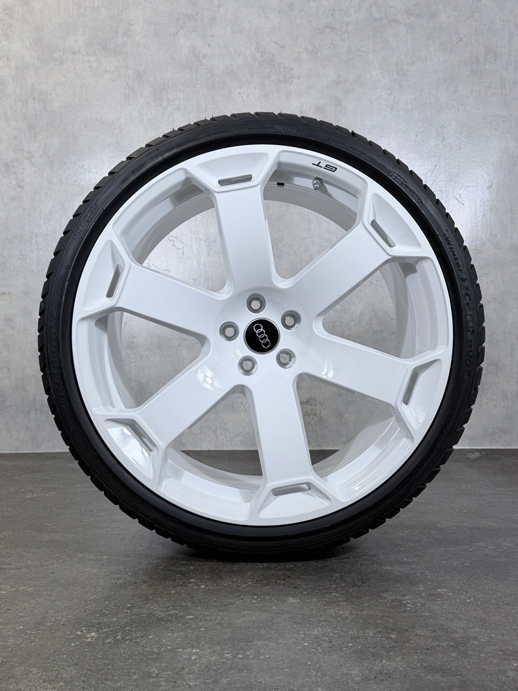 Audi RS6 GT 22 Zoll Felgen Winterreifen Winterräder 4K0601025DP original weiß