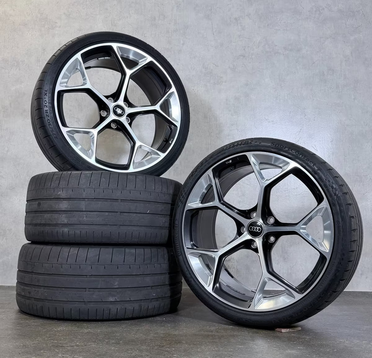 Audi RS4 RS5 Felgen 20 Zoll B9 8W F5 Sommerräder 8W0601025GJ schwarz glanz