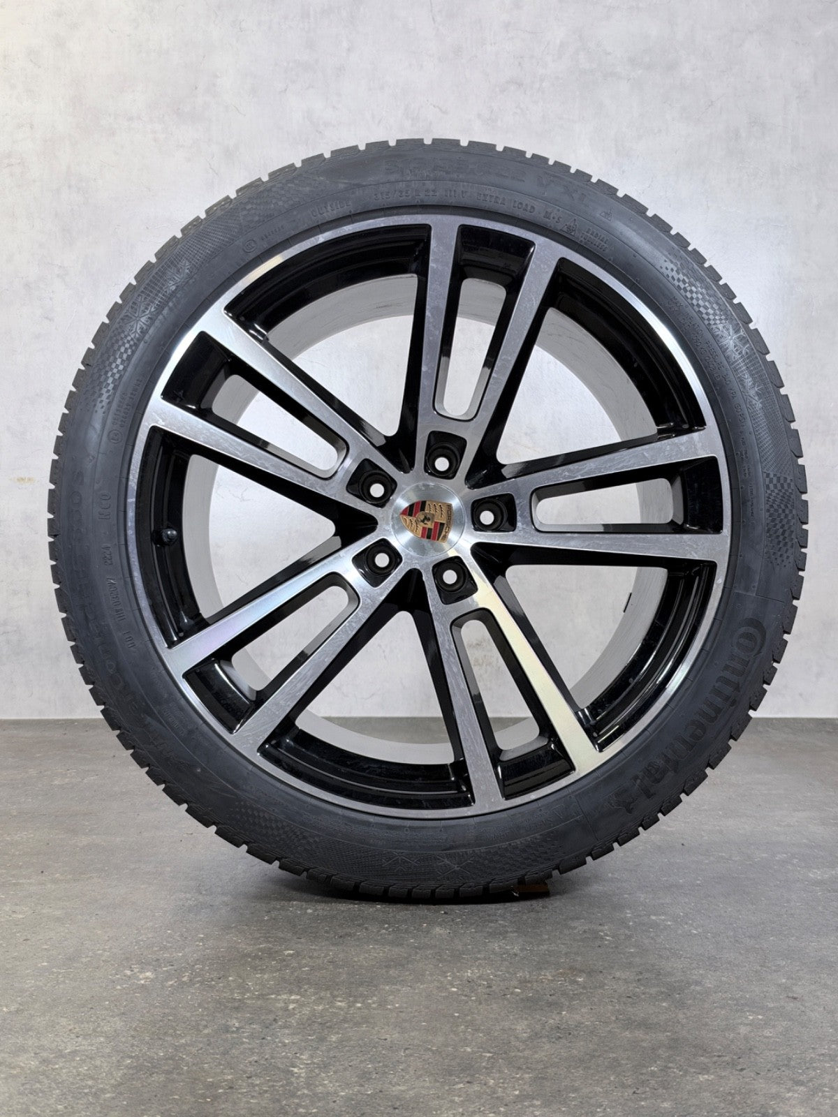 Porsche Cayenne Coupe E3 II 22 Zoll Sport Design Winter Continental 2024