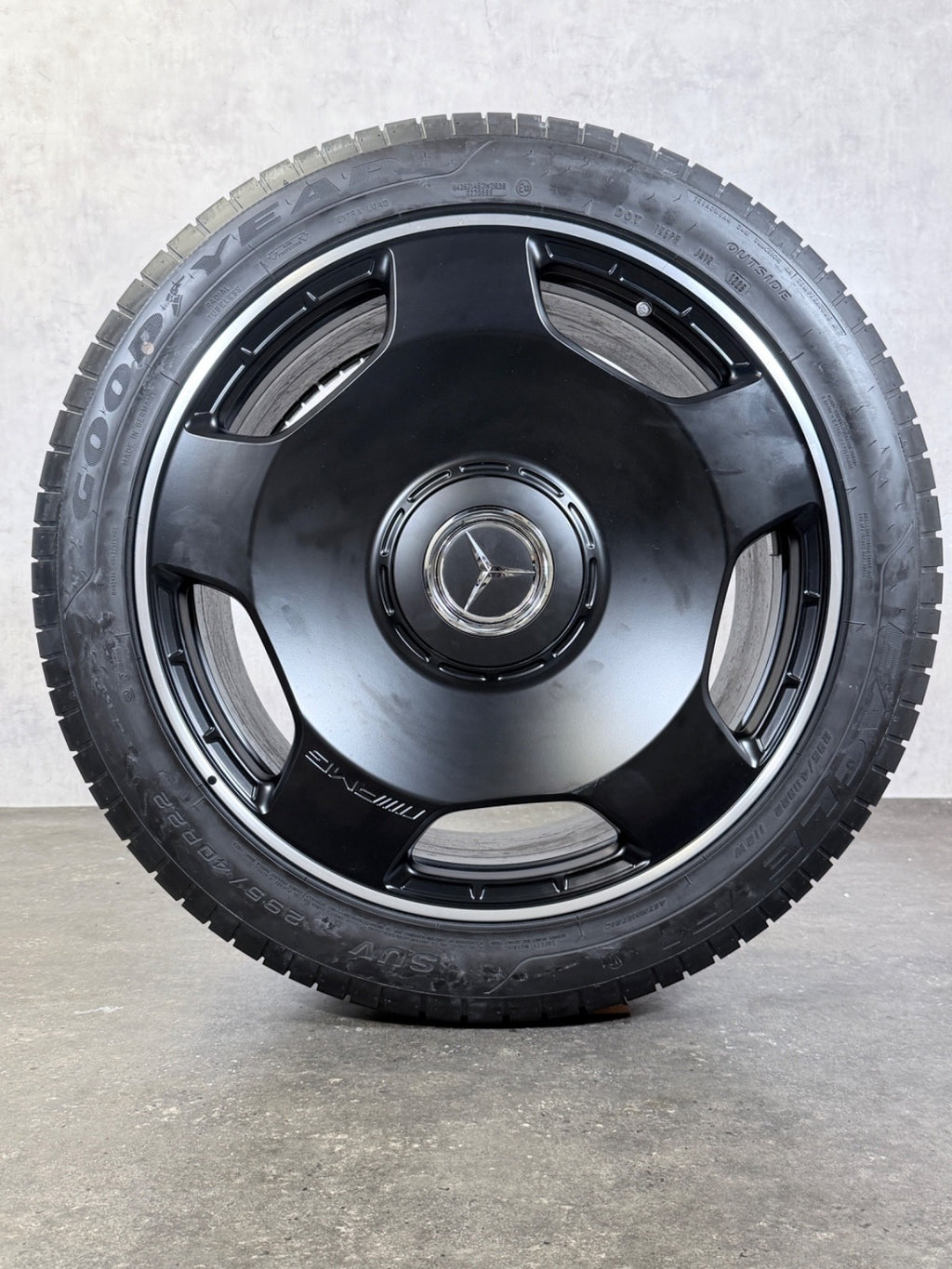 G-Klasse G63 AMG Felgen 22 Zoll W463a W465 Sommerräder Monoblock original DOT 26