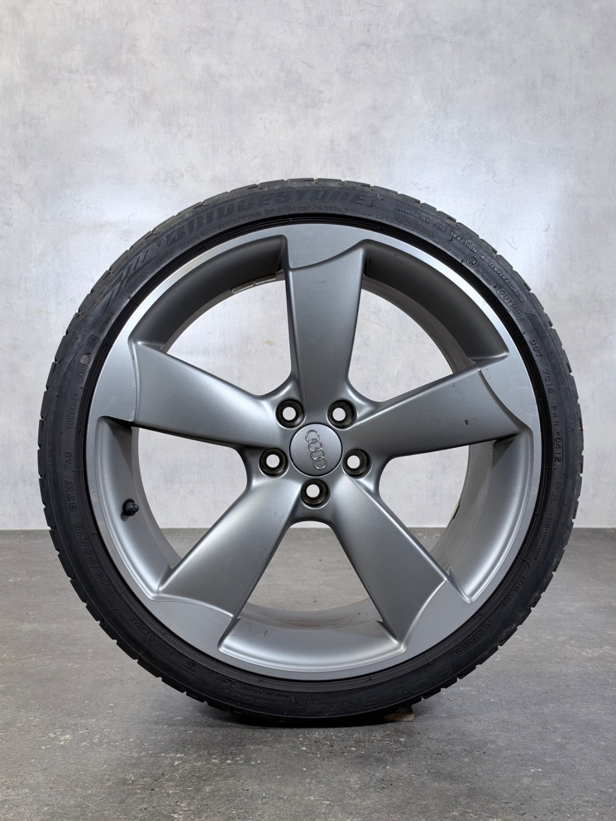 ORIGINAL AUDI 18 ZOLL A1 S1 8X 8X0601025M ROTOR SPORT RIMS OEM BICOLOR Sommerrei