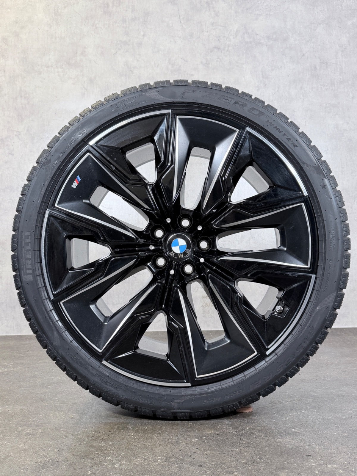 Original BMW 7er G70 i7 G70 X3 G45 21 Zoll Styling 909 M Felgen Winterräder