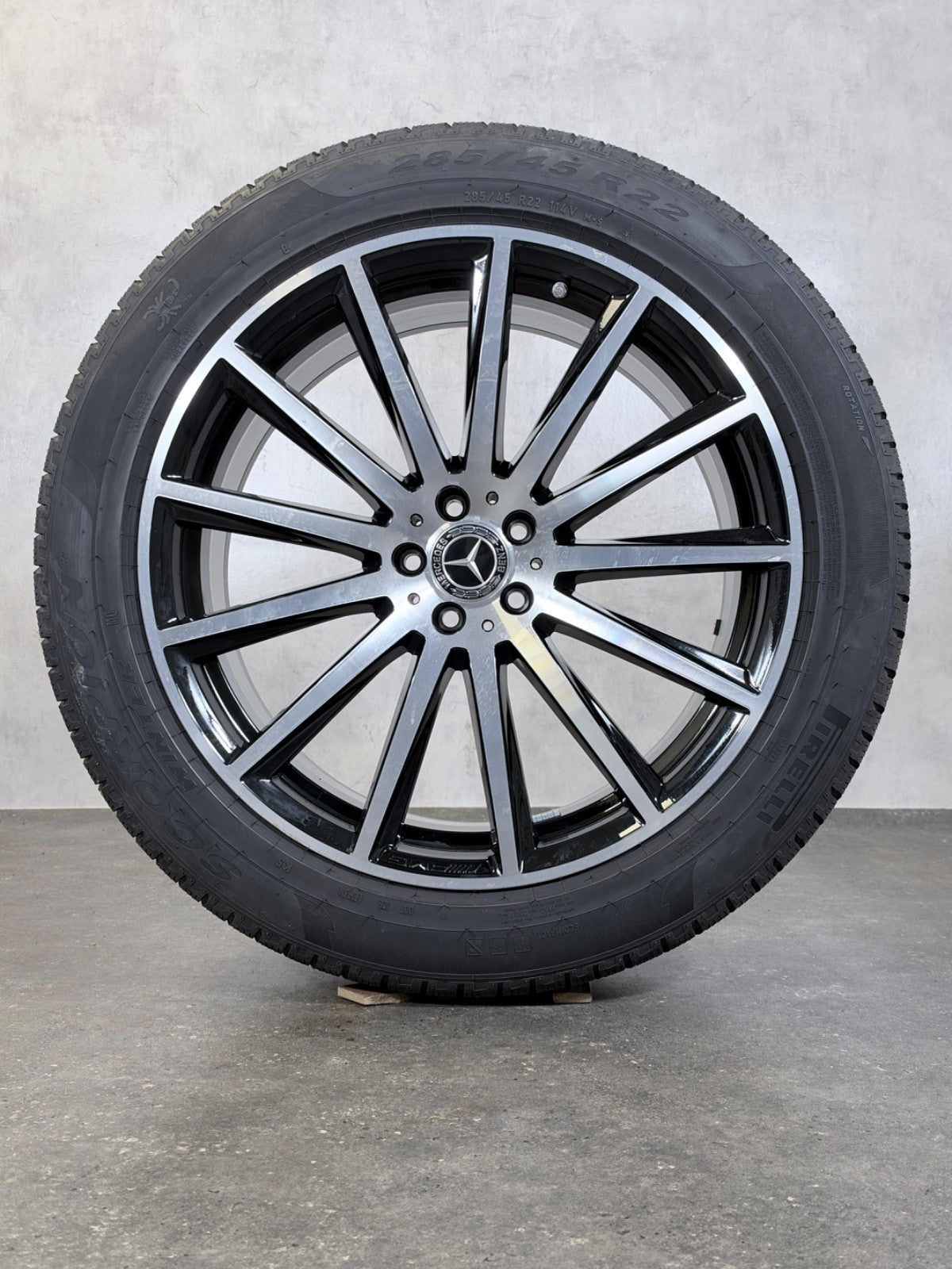 Original Mercedes GLS X167 22 Zoll AMG Winterräder A1674017500 DOT24 7mm