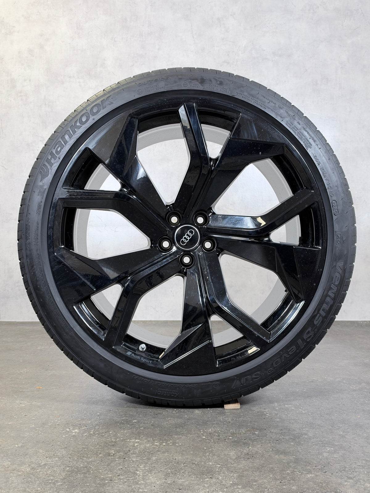 ORIGINAL 23 ZOLL AUDI RSQ8 RS Q8 SPORT SOMMERREIFEN