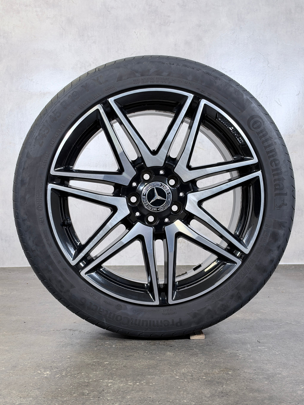 ORIGINAL 19 ZOLL MERCEDES V-KLASSE AMG W447 SOMMERREIFEN