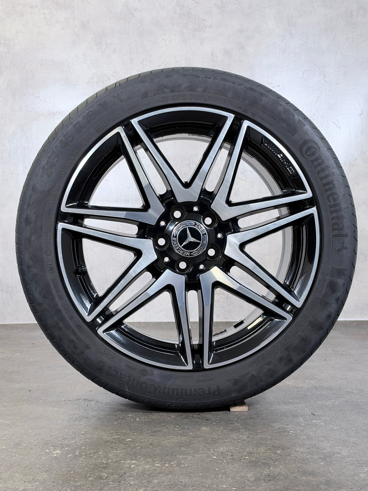 ORIGINAL 19 ZOLL MERCEDES V-KLASSE AMG W447 SOMMERREIFEN