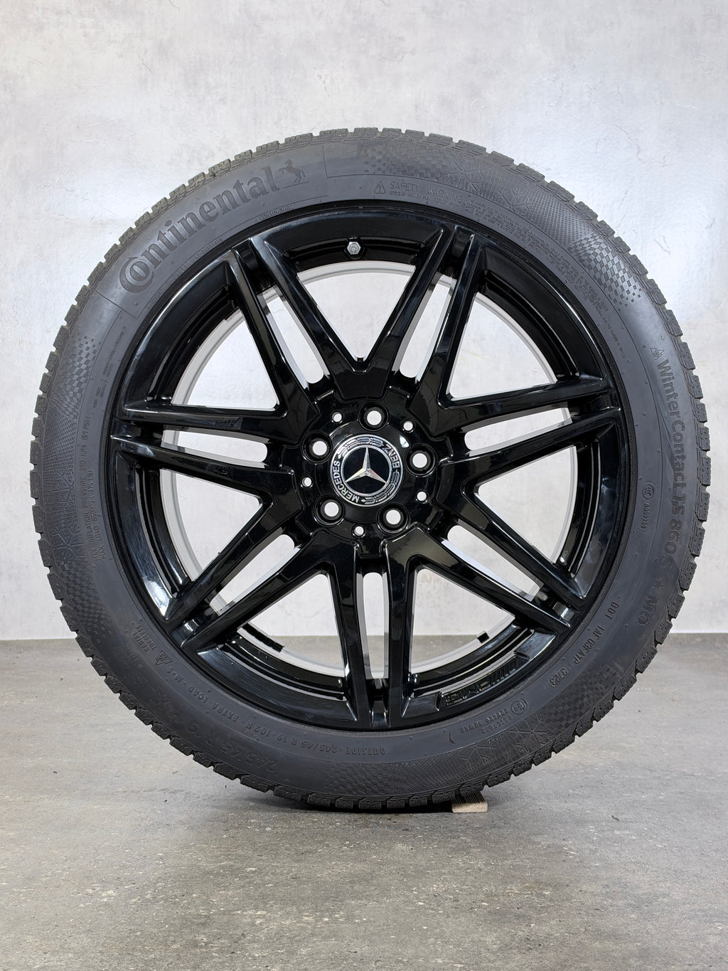 Original 19 Zoll Mercedes AMG V-Klasse W447 Winterreifen