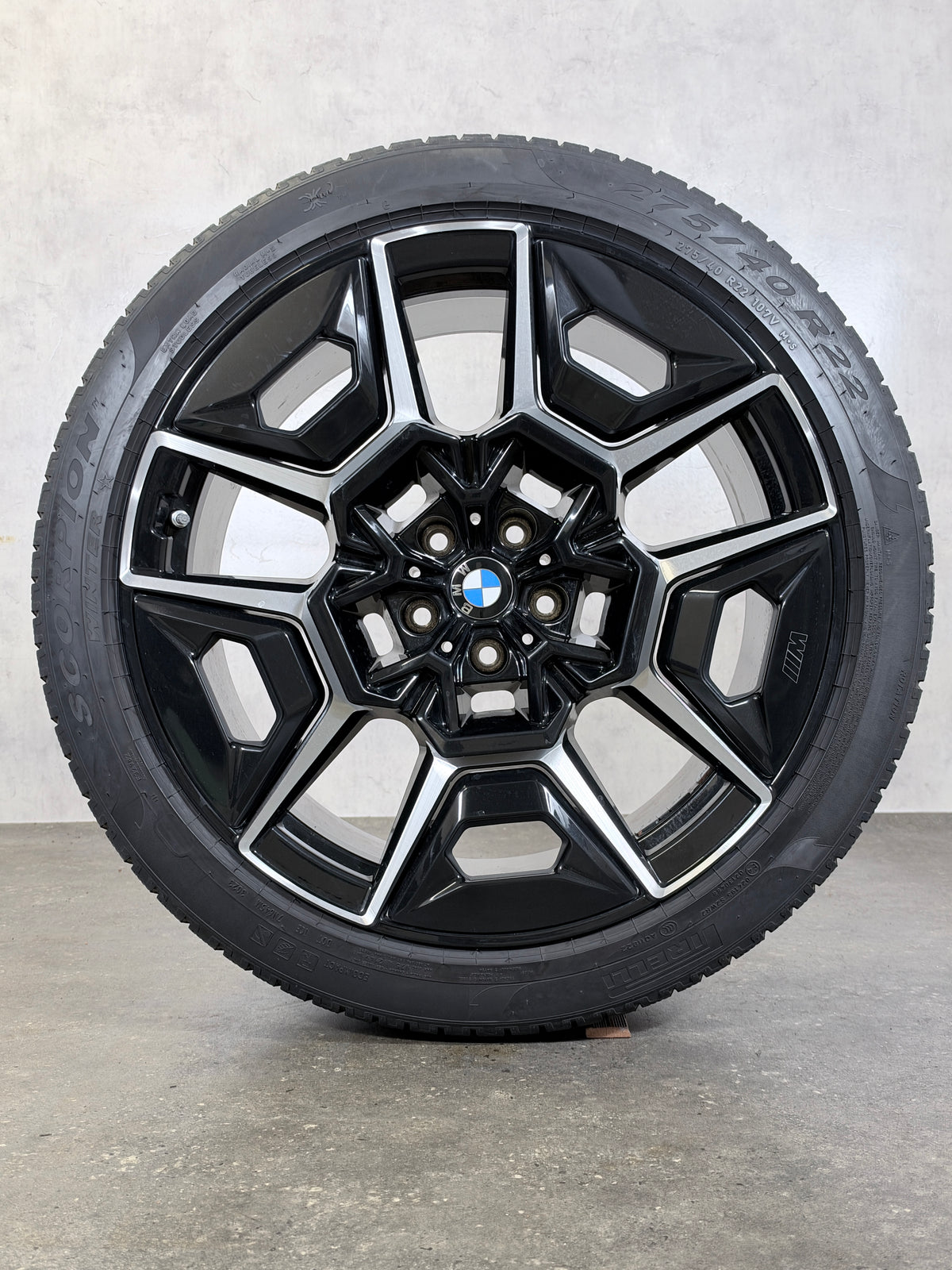 ORIGINAL 22 ZOLL BMW XM G09 STYLING 922 WINTERREIFEN