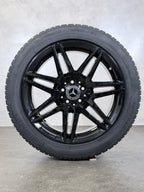 Original 19 Zoll Mercedes AMG V-Klasse W447 Winterreifen